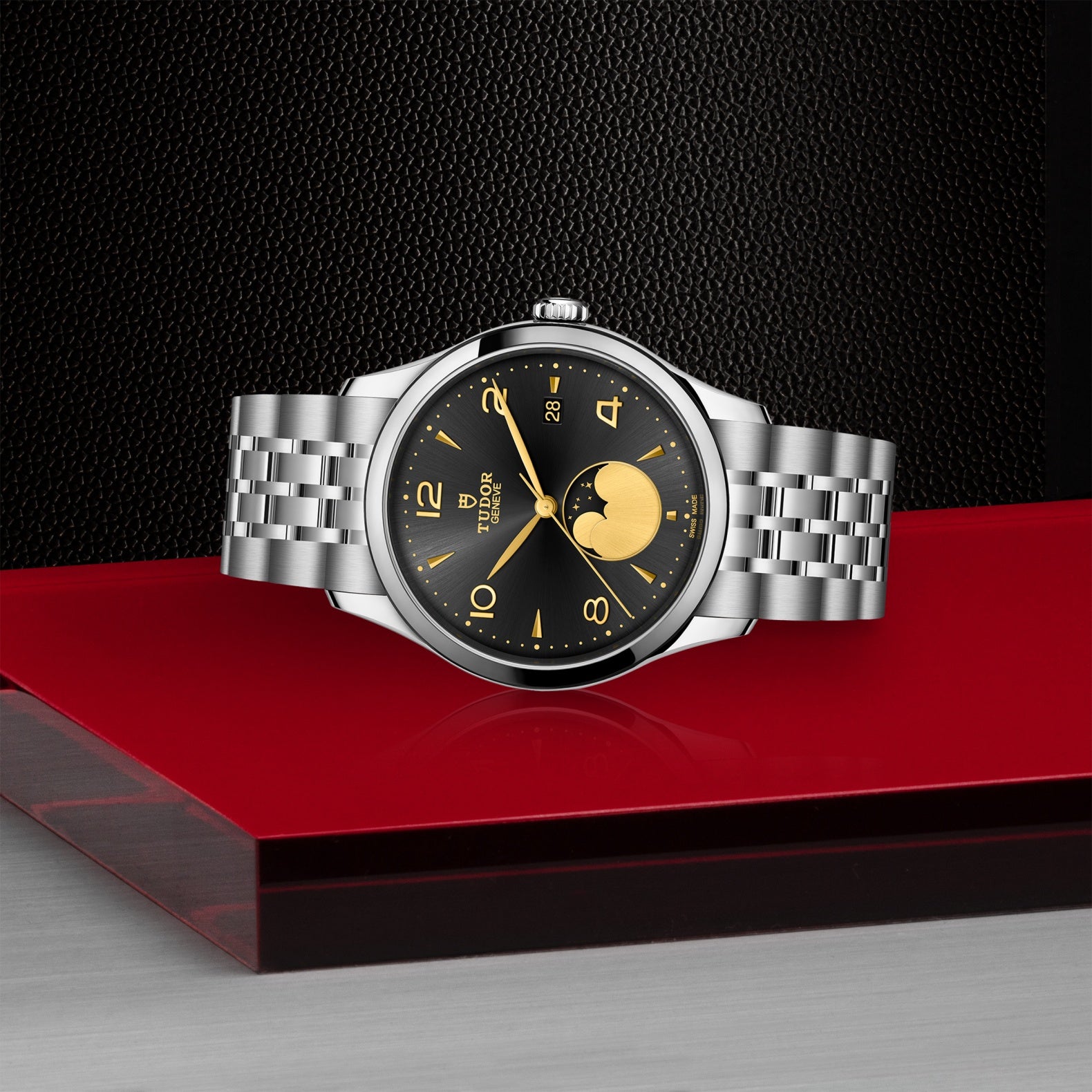 TUDOR 1926 Luna 41mm Watch M91560-0003