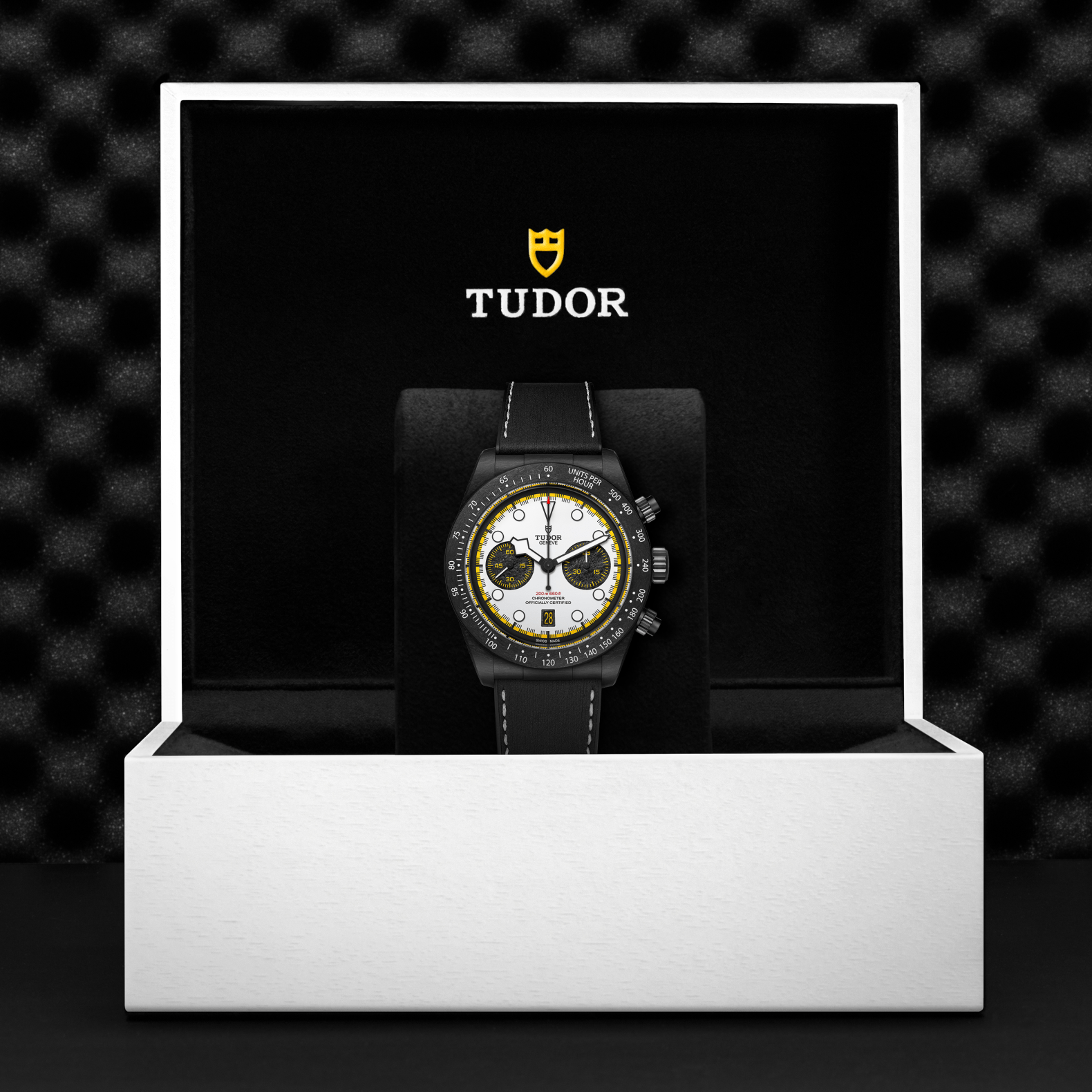 TUDOR Black Bay Chrono Carbon 26 M79377KN-0003