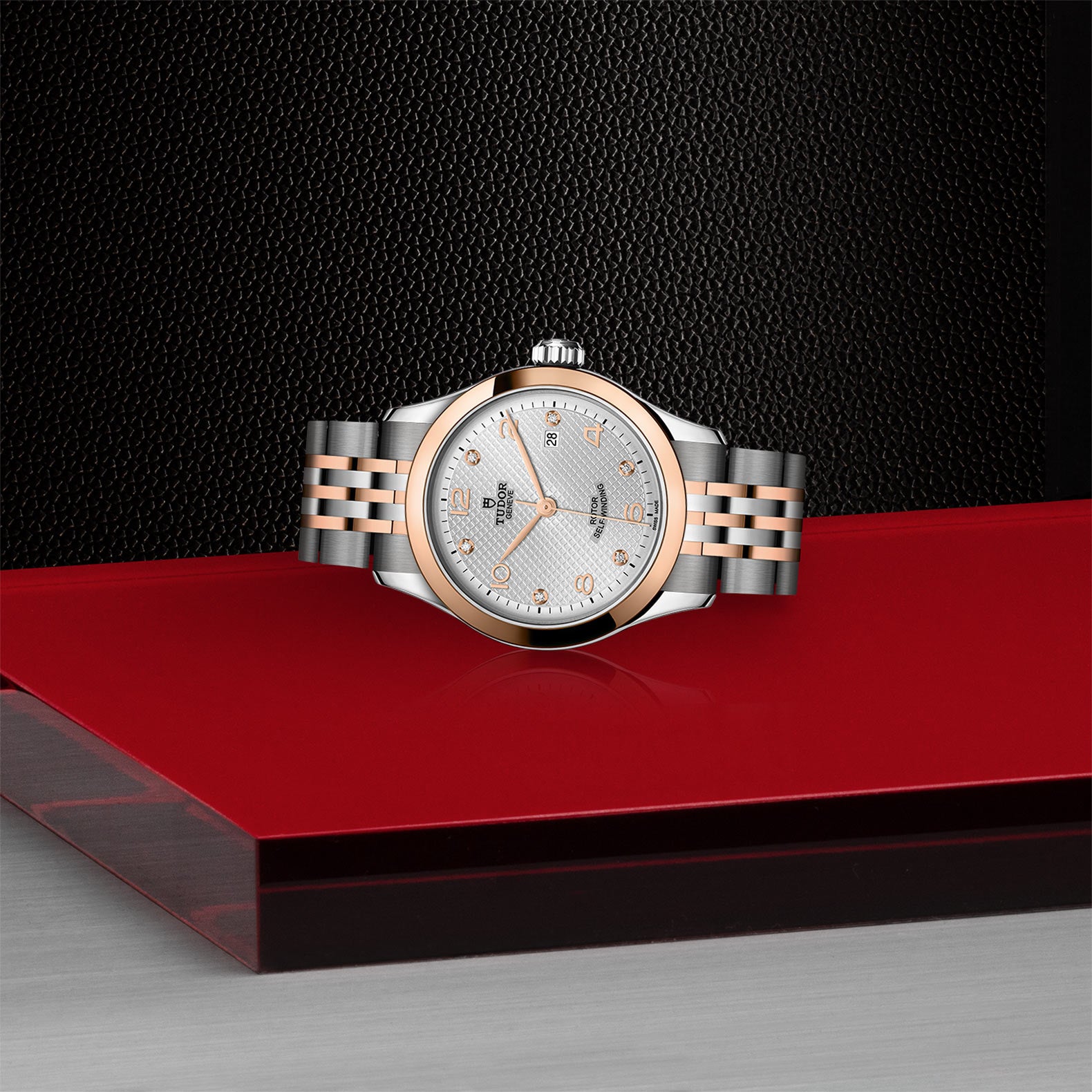 1926 28mm Ladies Watch M91351-0002