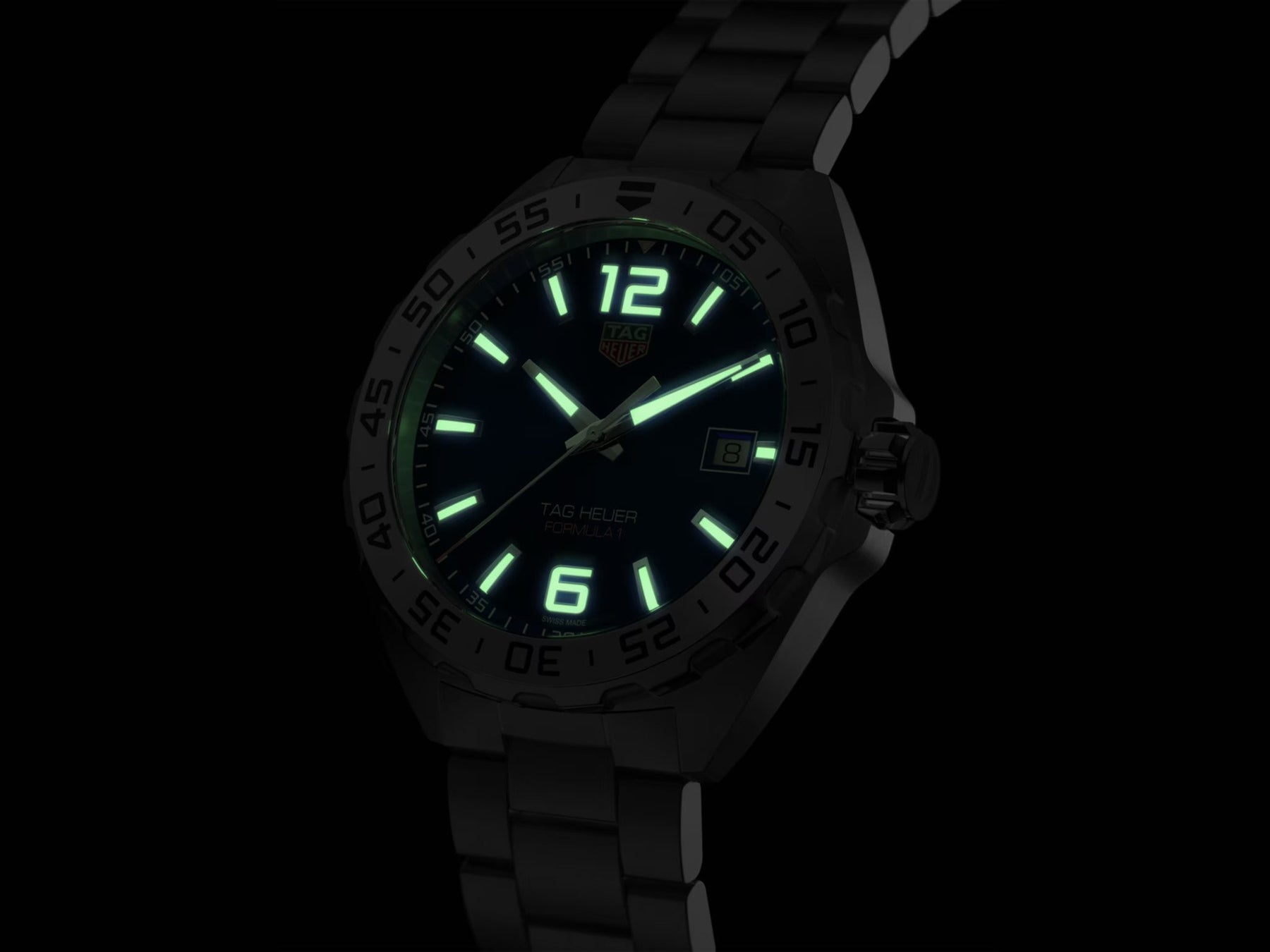 Formula 1 Mens 41mm Watch WAZ1118.BA0875
