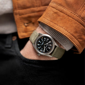 Khaki Field Titanium Automatic 38mm Unisex Watch H70205830